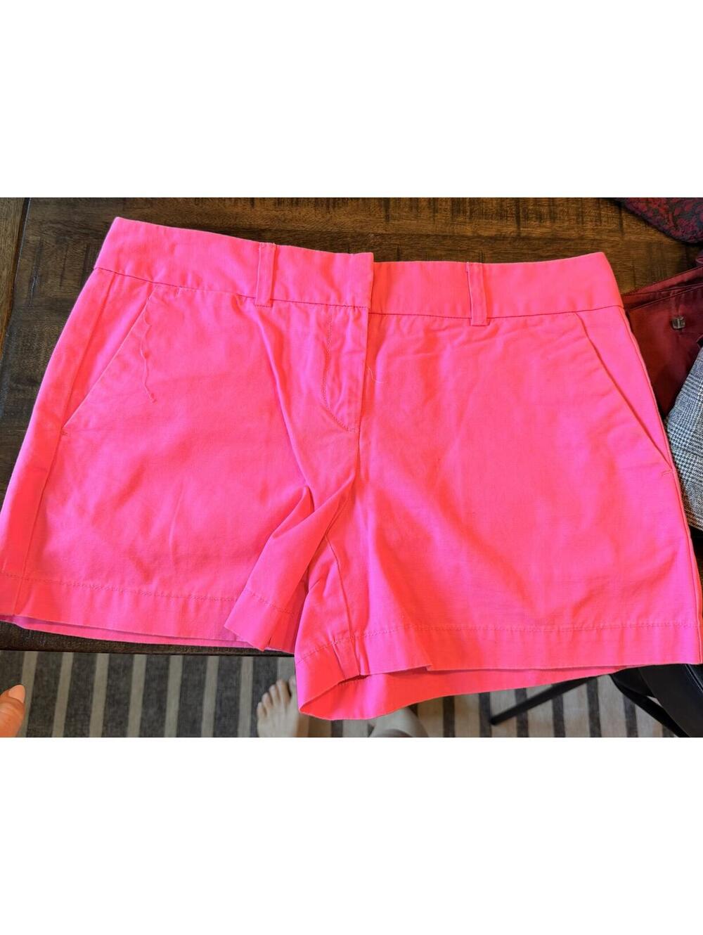 Ann Taylor Loft cargo shorts size 4